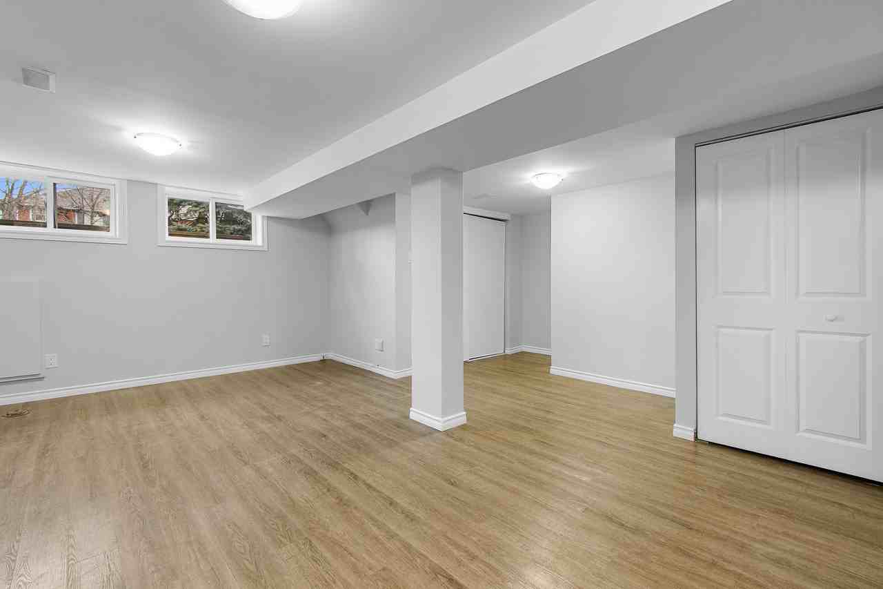 1509 Gilles Street bsmt - Photo 2 of 21