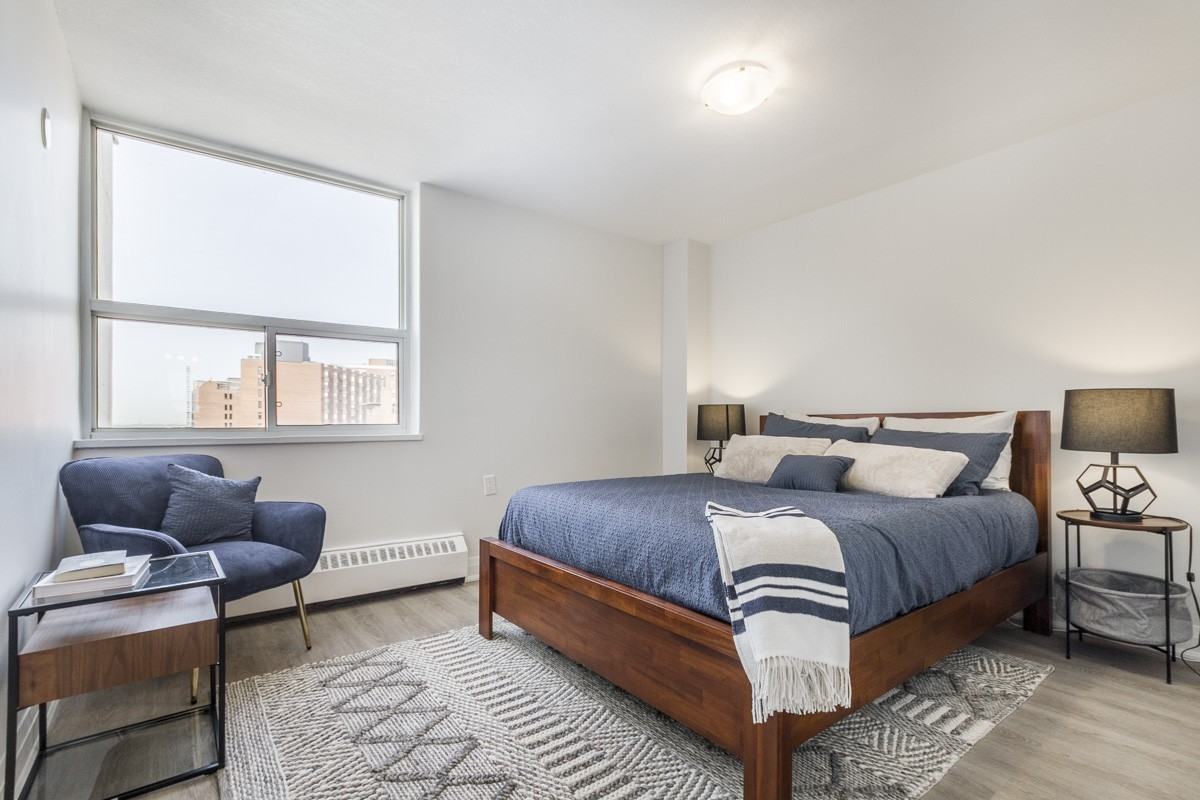 633 Northcliffe Blvd - Photo 7 of 13