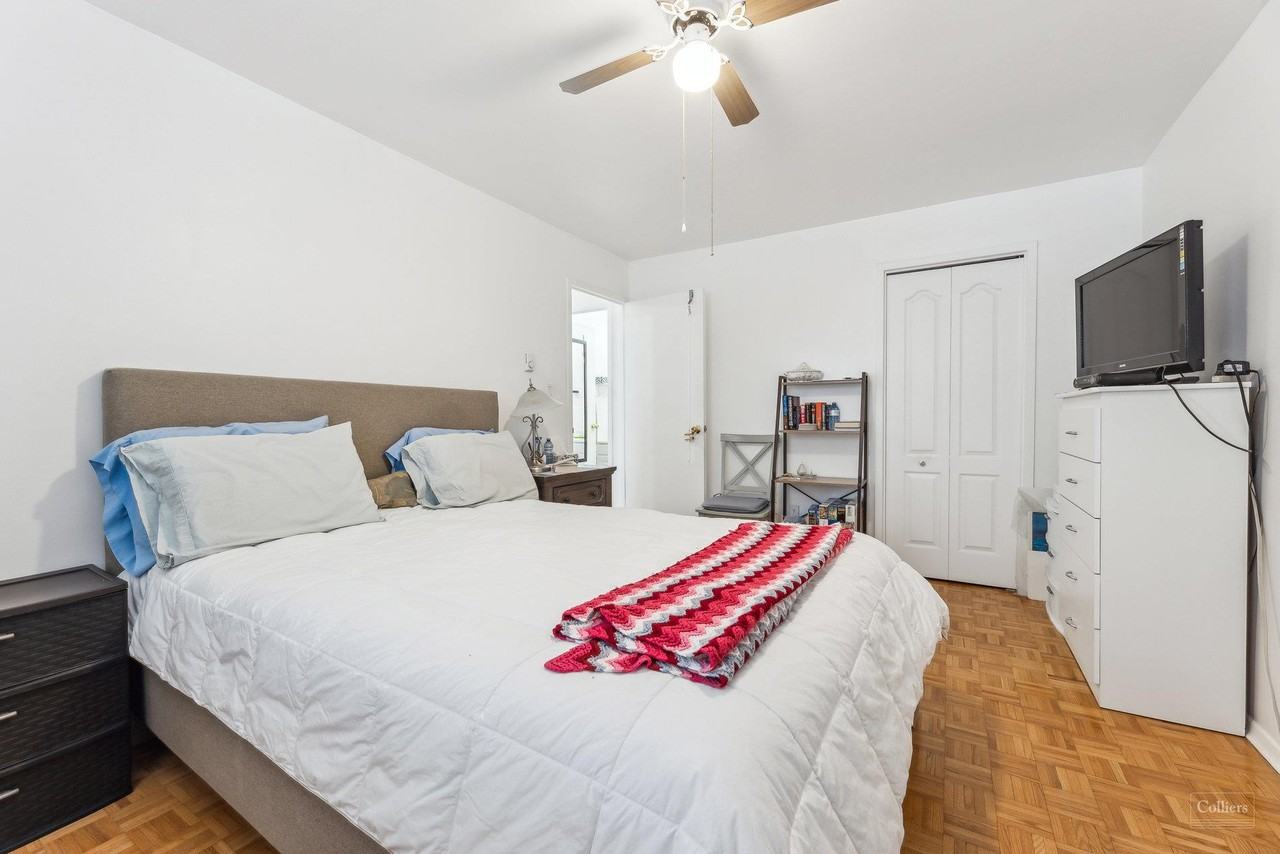 49 Wellington Street - Photo 2 of 9