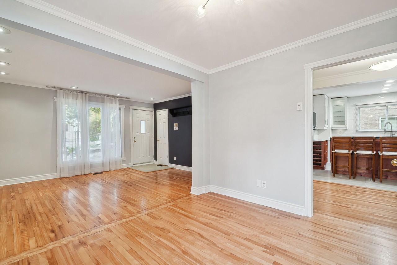 9225 Av. Vincent-Quiblier - Photo 3 of 16