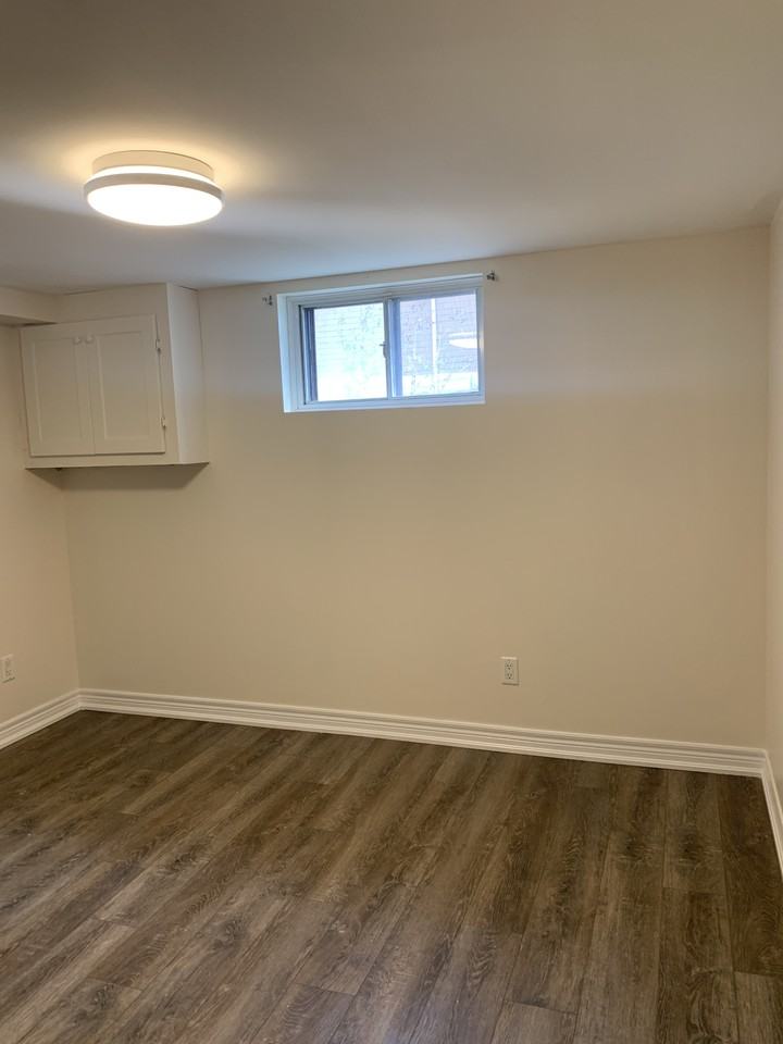 110 Elgin Street, Thorold - Photo 5 of 9