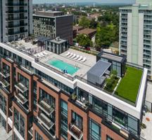 featured image of 560 Rideau St