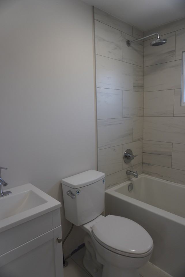 Naughton & Presland Townhomes Ltd. - Photo 6 of 10