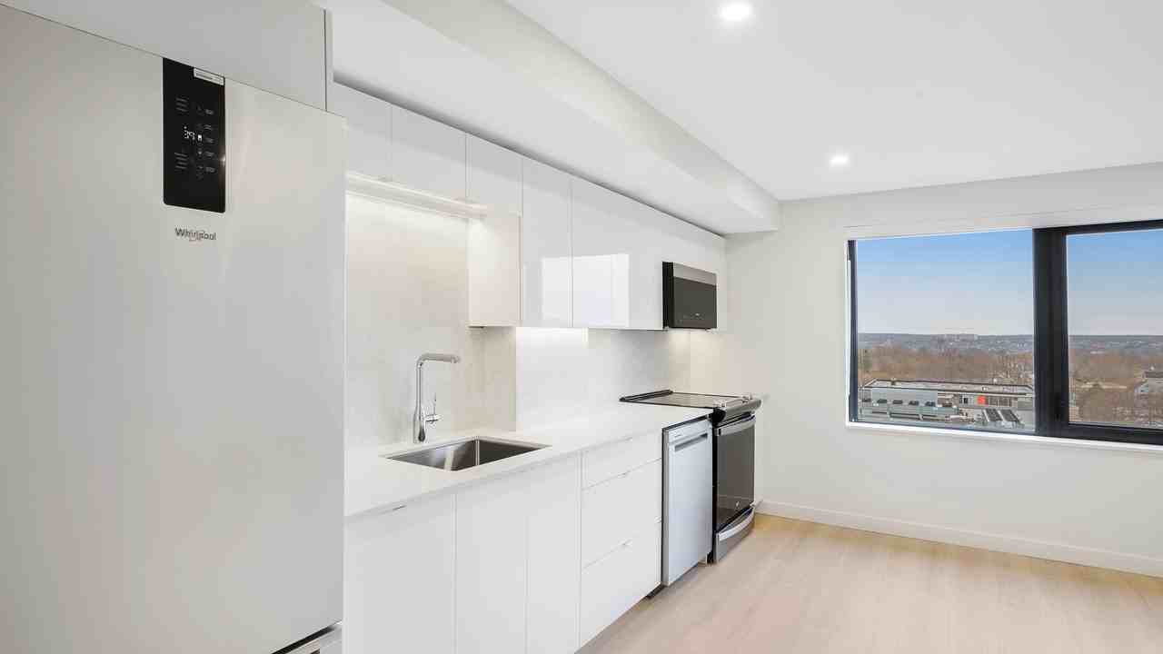 Richmond Yards: 6100 Almon Street - Photo 5 of 11