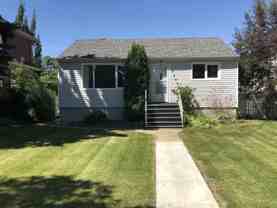 9206 90 Street - Photo 1 of 1