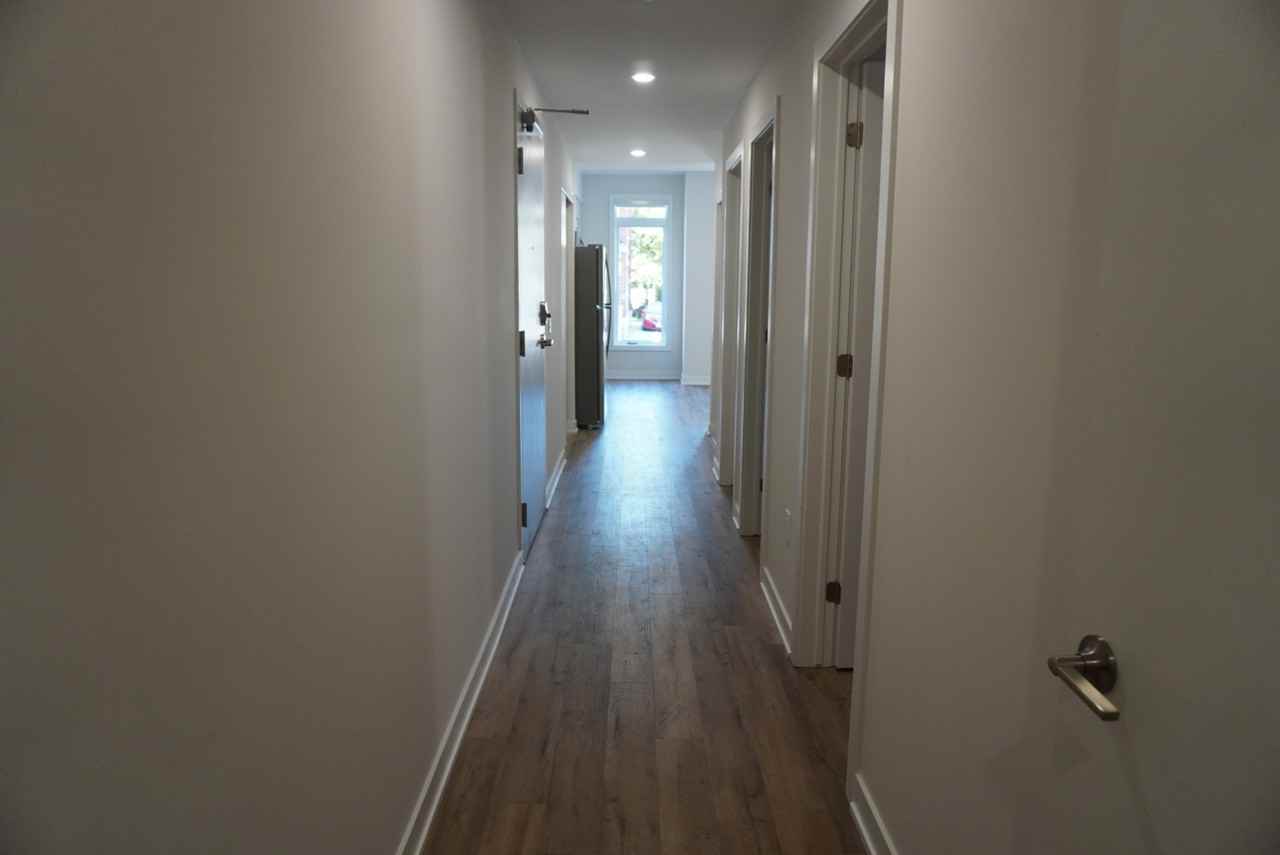 300 Wilbrod Street - Photo 3 of 8