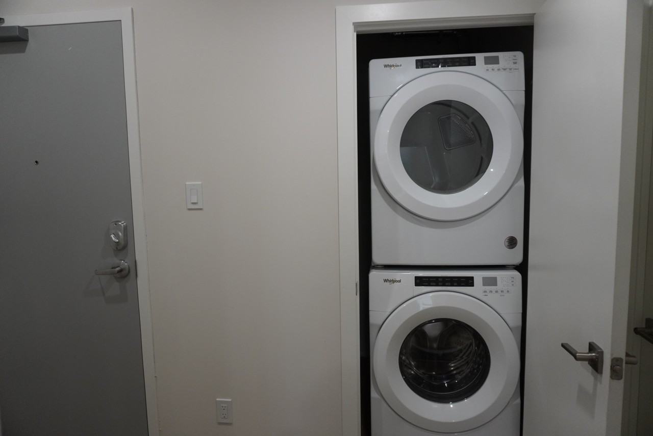 300 Wilbrod Street - Photo 4 of 8