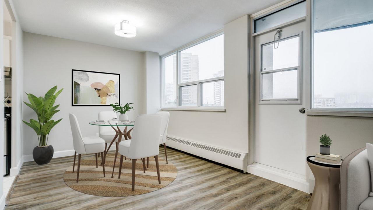 345 Merton Street - Photo 5 of 12