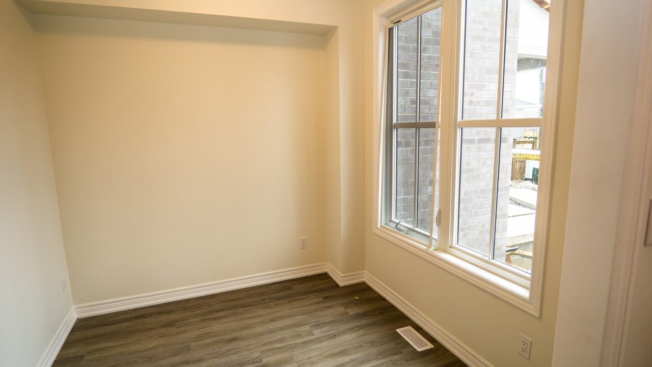 4 Shamrock Common - Photo 4 of 18