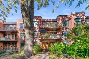 featured image of 939 Av Rockland