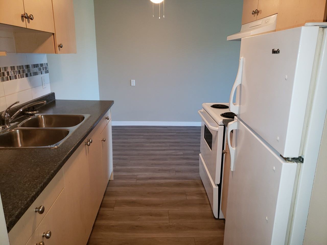 Barton Place - Photo 5 of 13