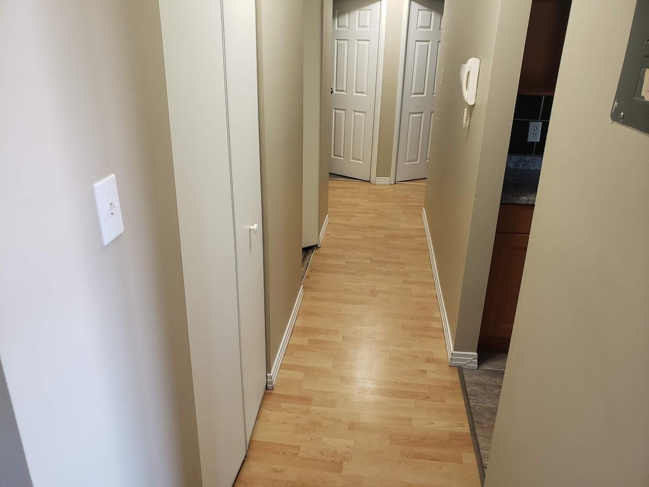 Duggan Manor - Photo 6 of 10