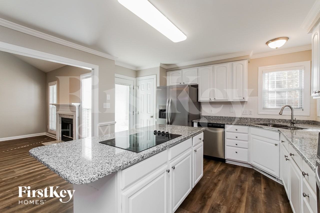 4104 Mangrove Dr - Photo 7 of 16