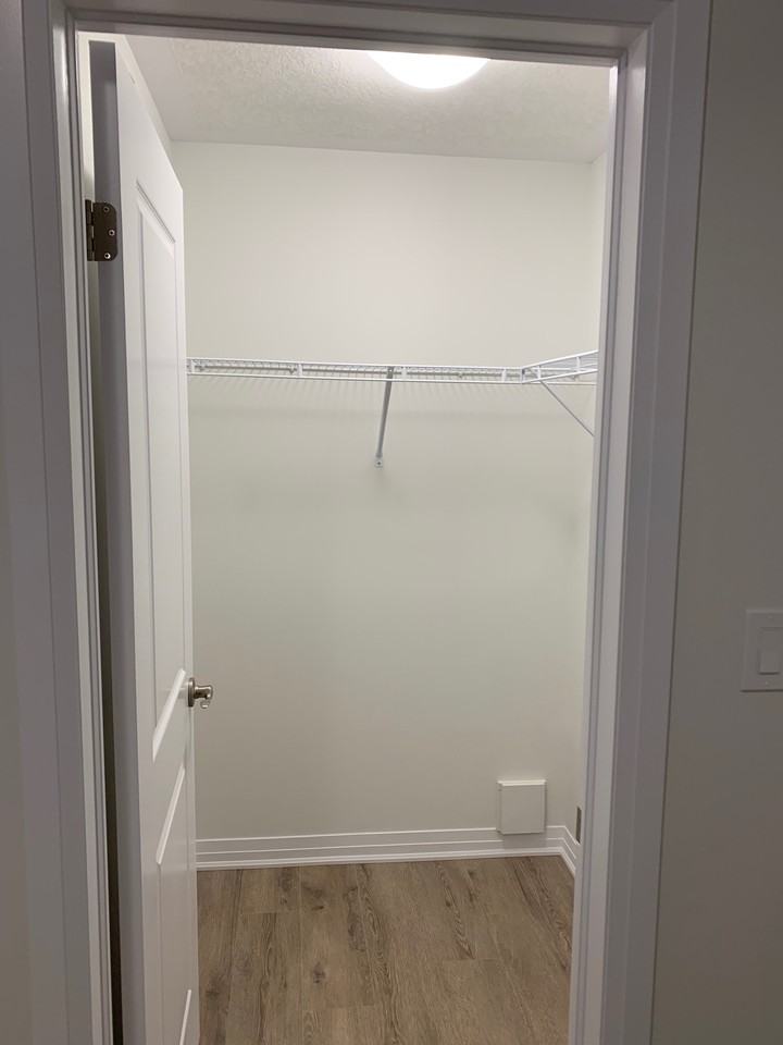 C45-25 Isherwood Avenue - Photo 7 of 15