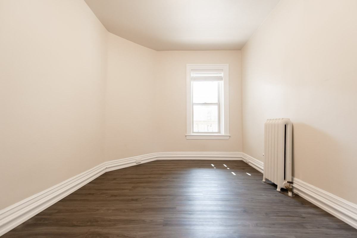 117 Bryce Street - Photo 7 of 12