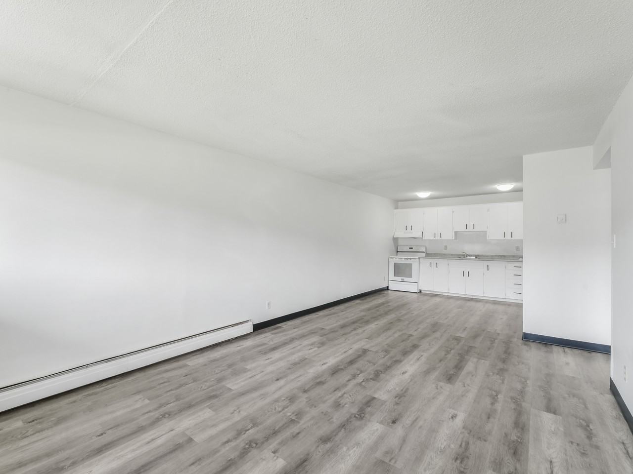 Michelle Manor 9625-156 St - Photo 5 of 20