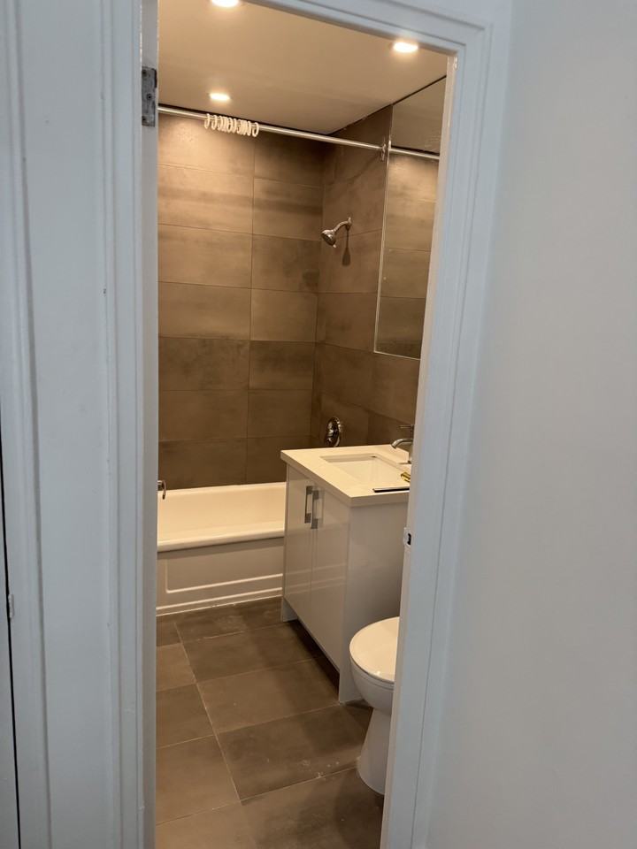 26 Gulliver Road - Photo 3 of 8