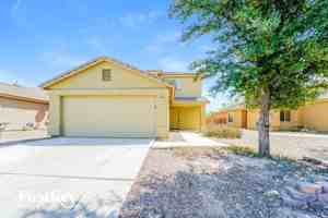 featured image of 12956 N Steamboat Dr