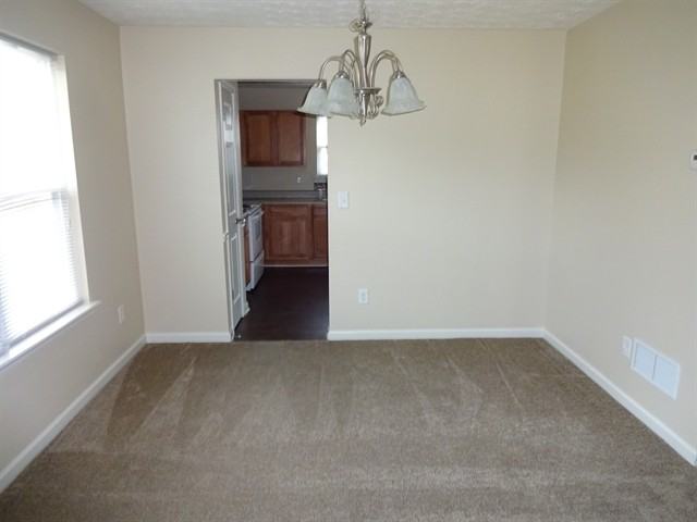 3029 Meadow Point Dr - Photo 3 of 13