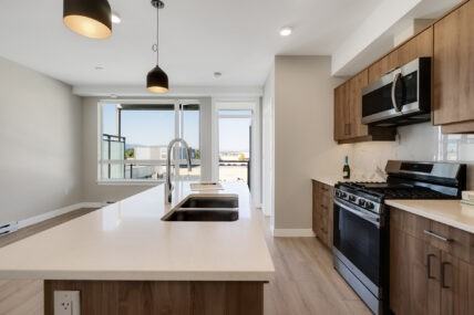 Cortile Verde Apartments - Photo 5 of 28