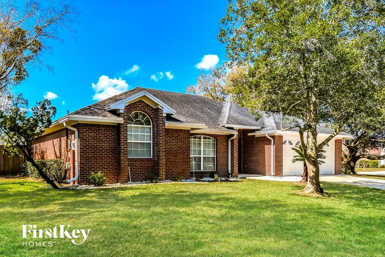 4630 Pebble Brook Dr - Photo 2 of 15