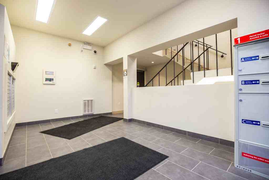 Keller Towers - Photo 2 of 16