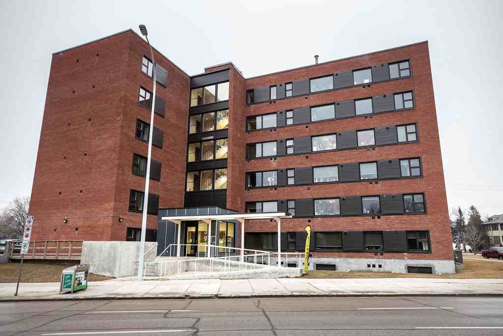 Keller Towers - Photo 3 of 16