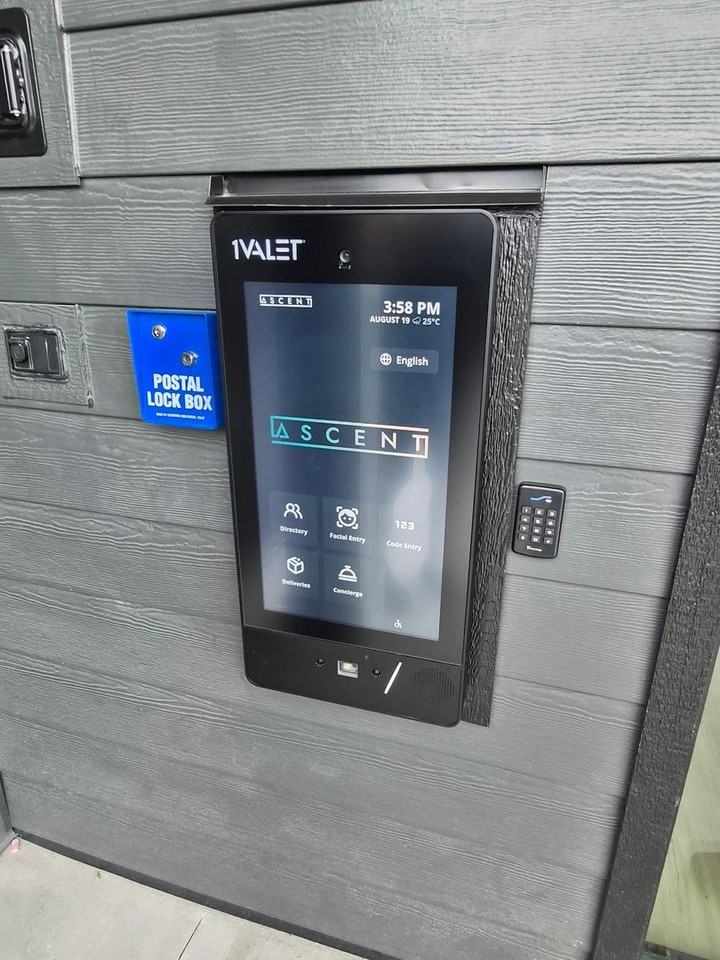 315 - 1057 Frost Road - Photo 3 of 20