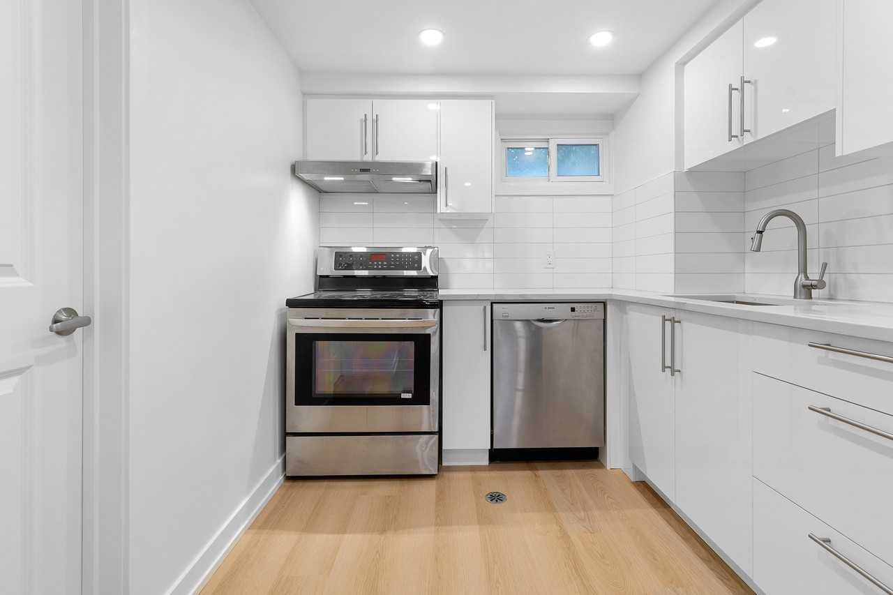 B-1408 Appleton Drive - Photo 2 of 16