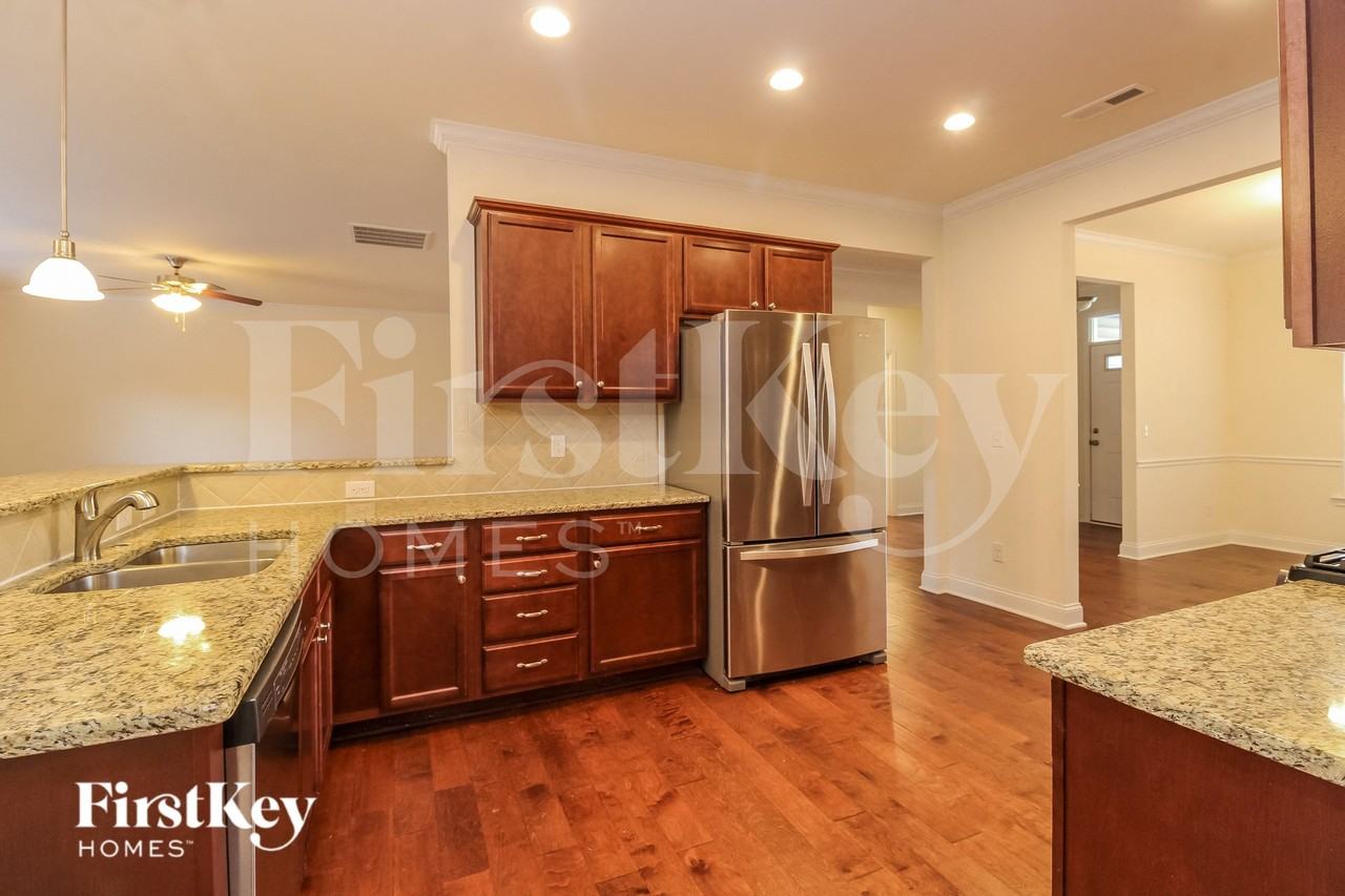 4086 Saint Johns St - Photo 5 of 15