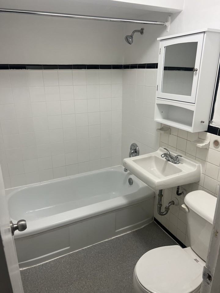 2532 Lake Shore Boulevard West - Photo 7 of 21