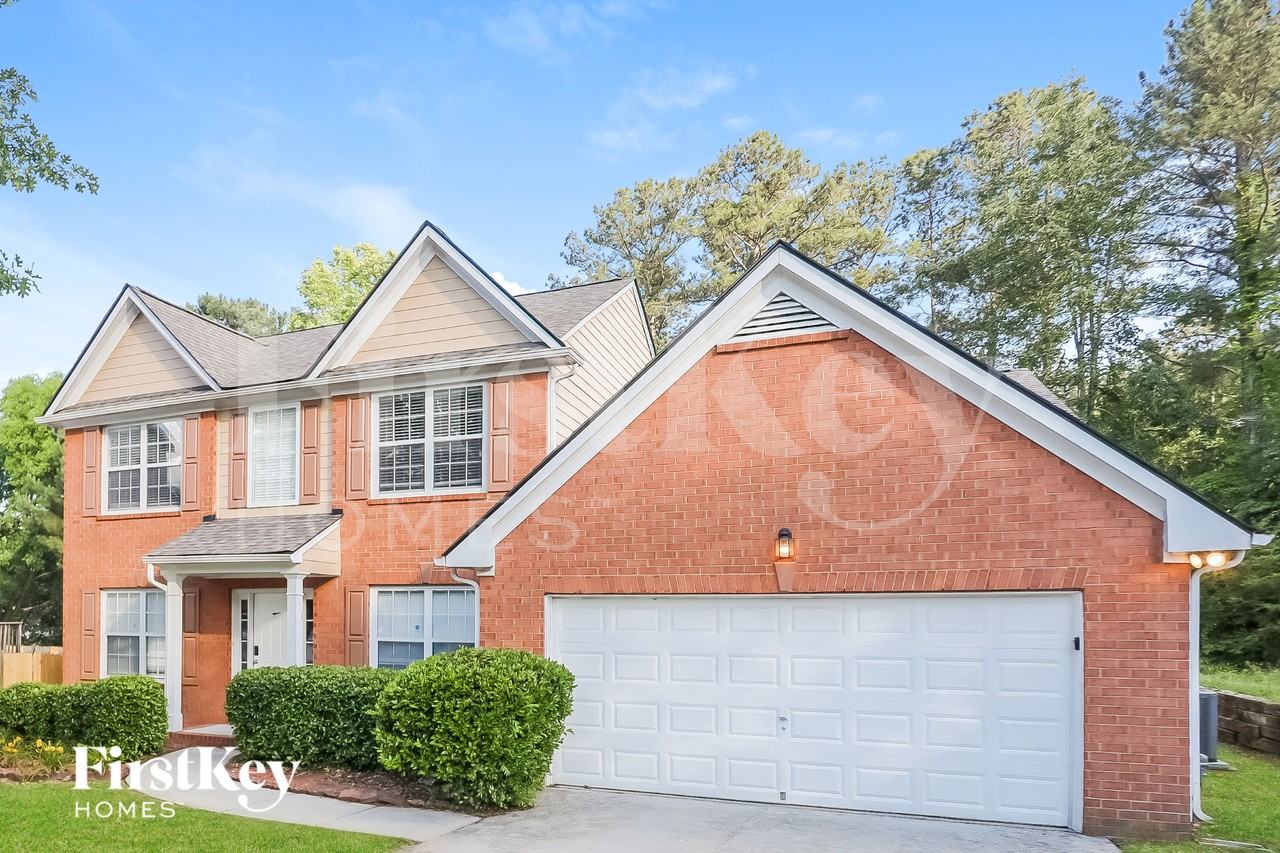 110 Magnolia Walk Ln - Photo 2 of 15