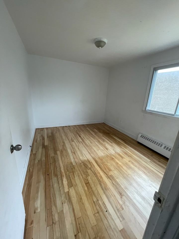 5250 Charleroi - Photo 6 of 15