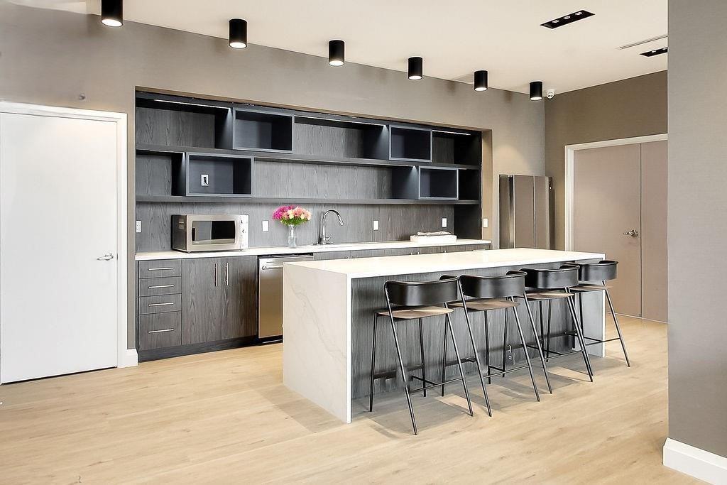 58 Lakeside Terrace - Photo 3 of 9