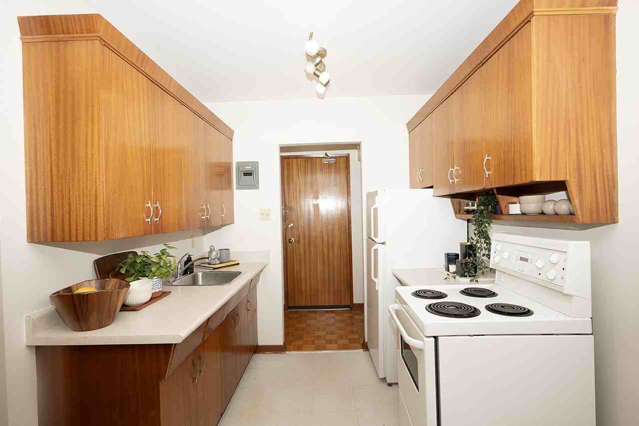 1051 Taylor Avenue - Photo 6 of 12