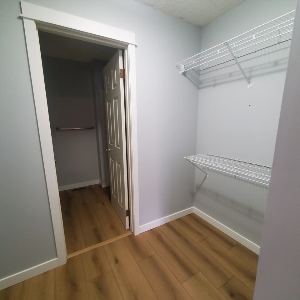 #312, 9003 106A Ave NW Edmonton, AB - Photo 2 of 32