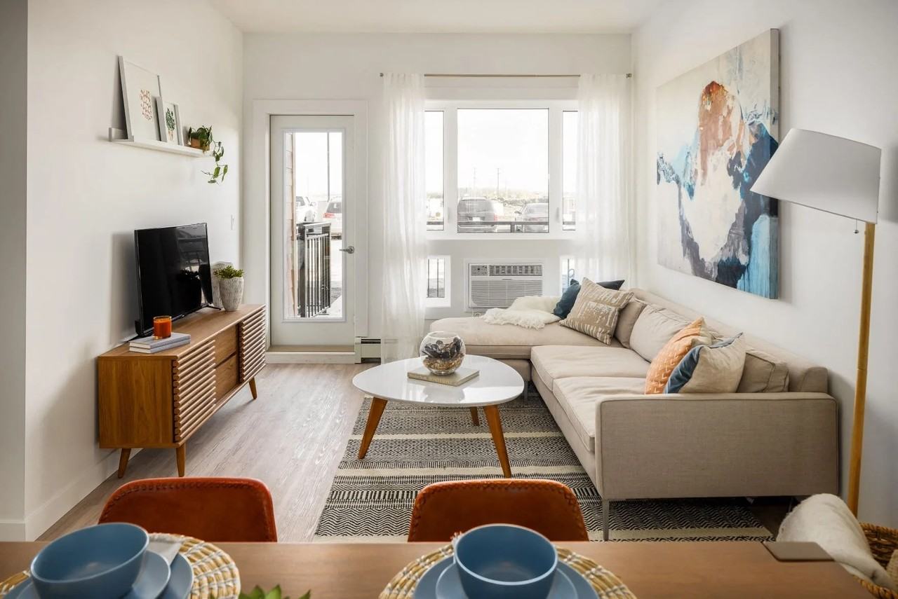 The Parkway - Photo 4 of 40