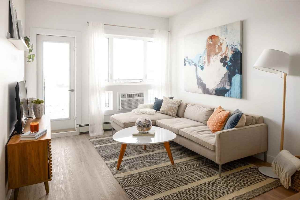 The Parkway - Photo 5 of 40