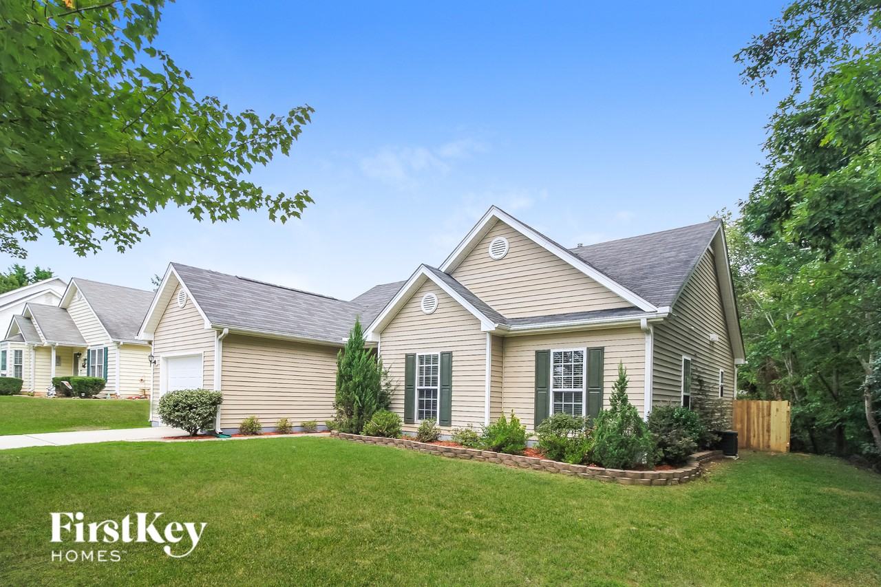 365 Silver Creek Trl - Photo 2 of 15