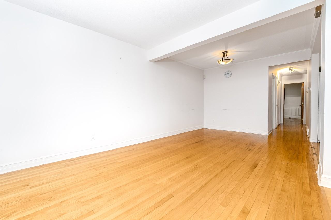 845 Trojan Avenue - Photo 3 of 18