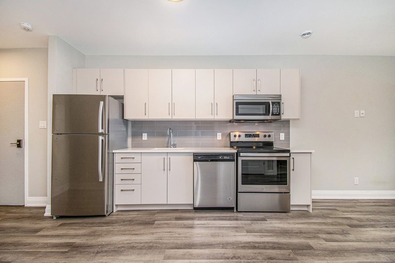 33 Heney St. - Photo 3 of 6