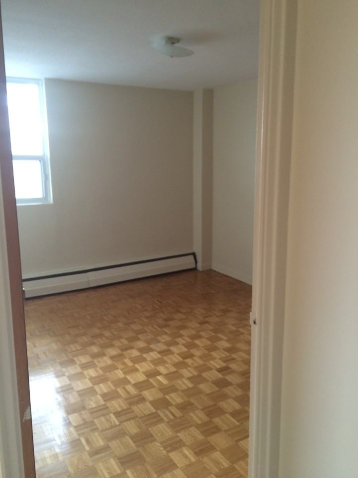 Nelson Place Apartments - Photo 7 of 16