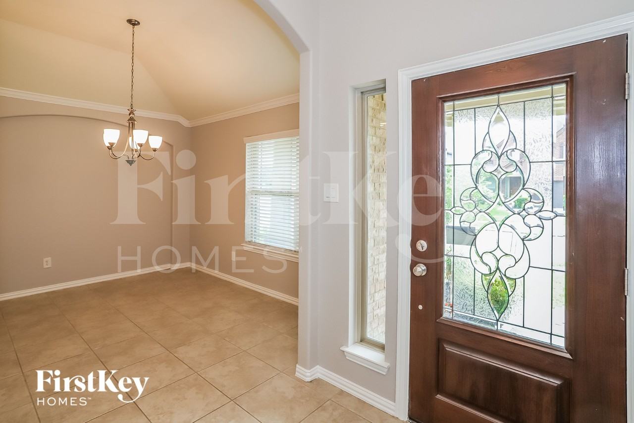 20714 Calloway Crest Ct - Photo 3 of 12