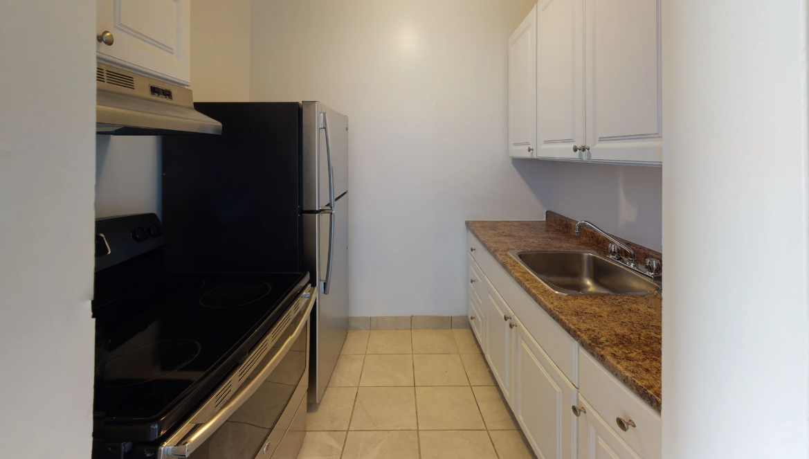 Dundas Apartments - Photo 6 of 24