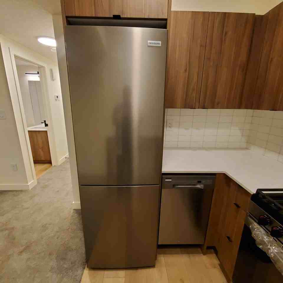 7424 95 ST Basement Suite - Photo 3 of 14