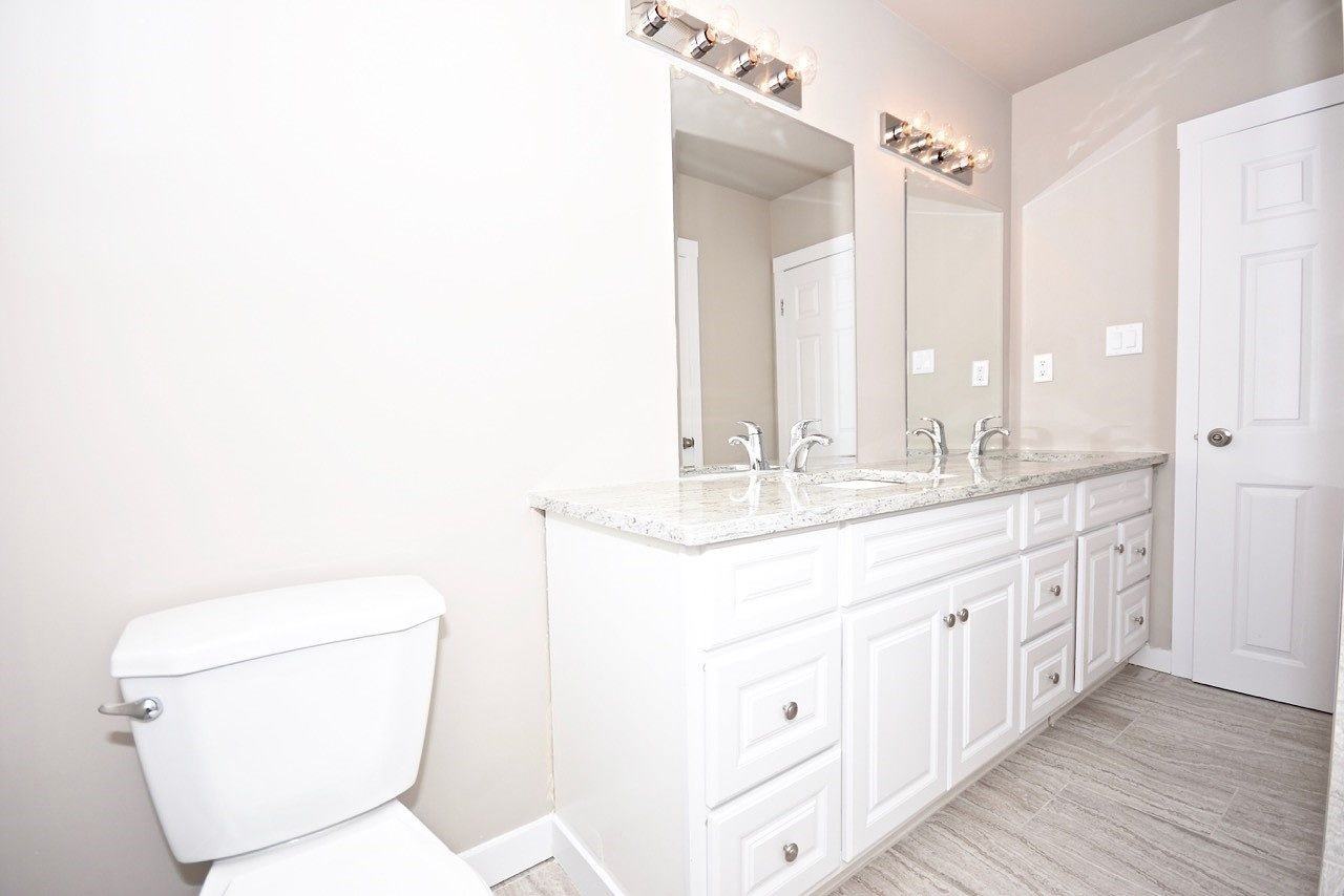 13328 114 Street Northwest, Edmonton, Alberta, Canada, T5E 5E4 - Photo 7 of 9