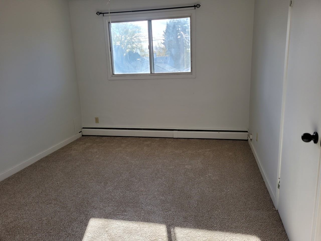 4 Plex - Photo 6 of 50