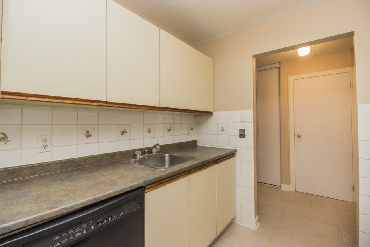 140 Conway Drive - Photo 6 of 15