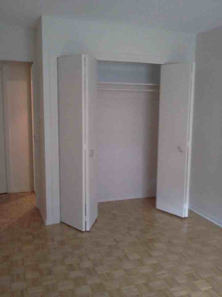 Le Versailles - Photo 6 of 7