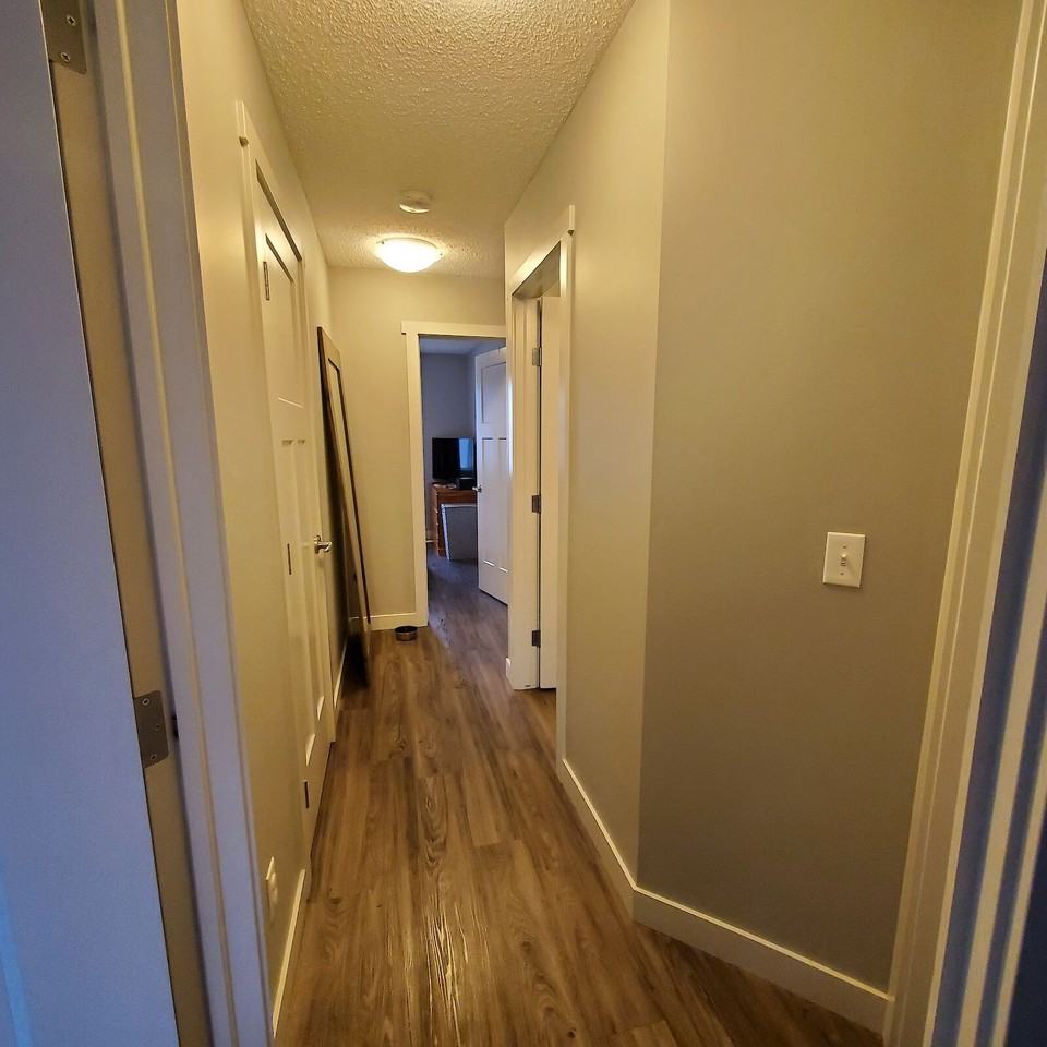 12815 Cumberland Road Northwest, Edmonton, Alberta, Canada, T6V 0M2 - Photo 3 of 12